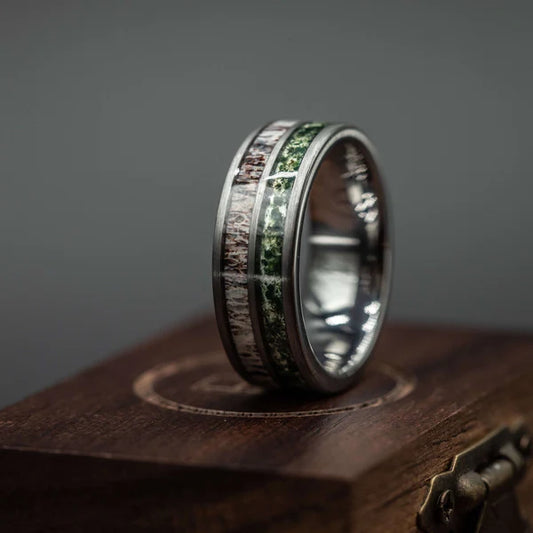 Deer Antler and Moss Agate Wedding Ring: A Symbol of Nature’s Strength and Elegance
