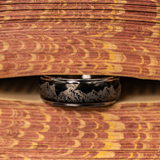 Silver WEDDING Ring with Silver and black Mountains, Silver Wedding Band, Mens Engagement Ring, Engraved Mountain Ring, Unique Ring, 8mm Ring