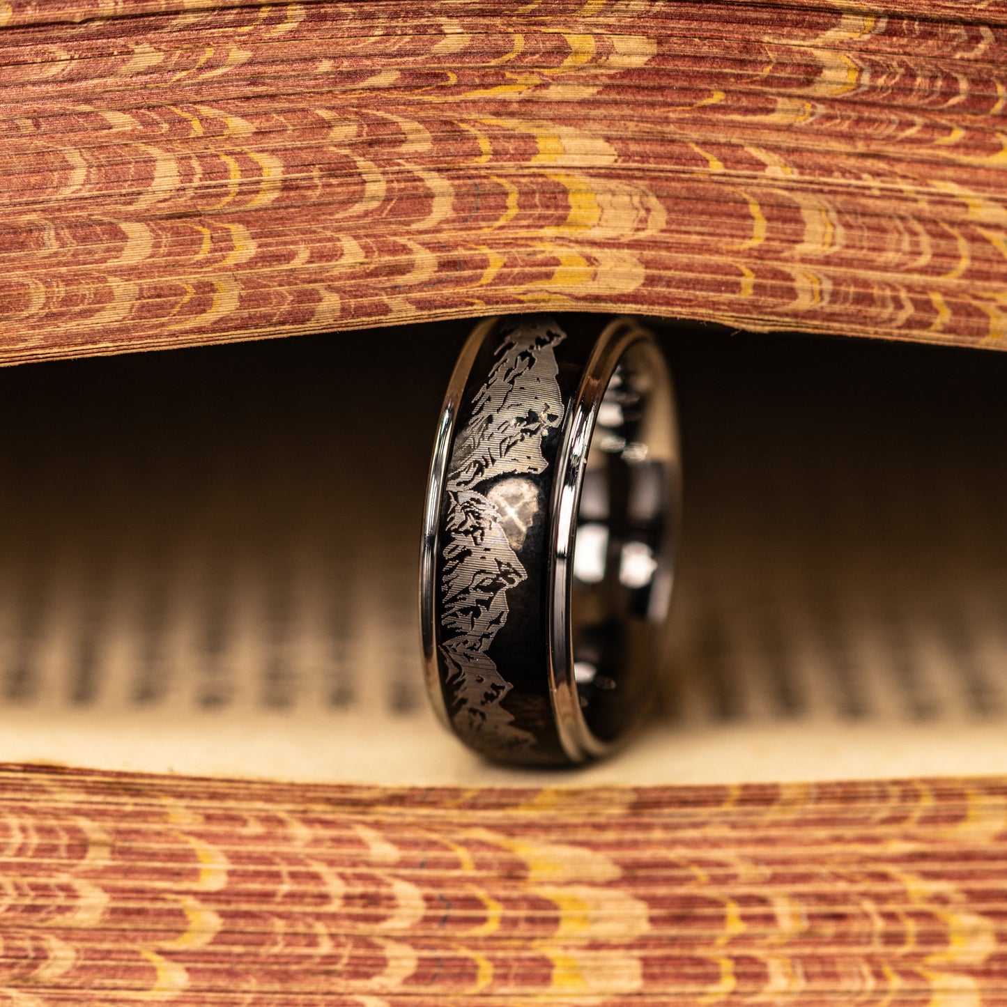 BLACK Tungsten WEDDING Ring with Silver Mountains and Silver Inside Band, Outdoor Ring, Engraved Mountain Ring, Unique Band, 8mm Ring