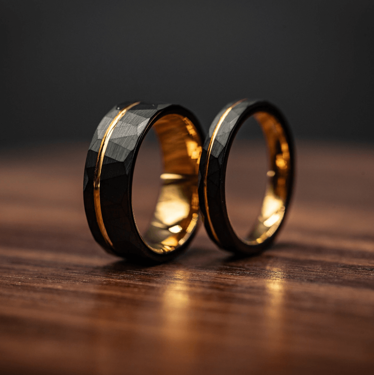 COUPLES HAMMERED BLACK Wedding Ring with yellow Gold, Hammered Ring, Yellow Gold Engagement Ring, Unique Ring, Men and Women's Wedding Band