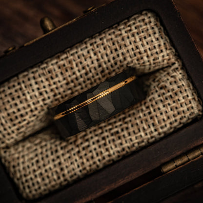 HAMMERED BLACK WEDDING Band, Mens Wedding Band Black, Hammered Ring, Rose Gold Engagement Ring, Unique Ring, Men's Wedding Band
