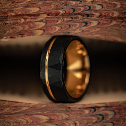 HAMMERED BLACK WEDDING Band, Mens Wedding Band Black, Hammered Ring, Rose Gold Engagement Ring, Unique Ring, Men's Wedding Band