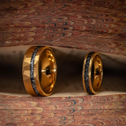 COUPLES HAMMERED GOLD wedding Rings, Yellow Gold Ring, His and Hers Wedding Rings, Gold & Meteorite Wedding Bands, Wedding Ring Set